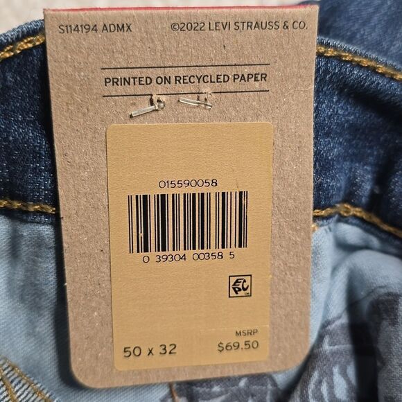 823 NWT Levi's Men's 559 Relaxed Straight Stretch Low Rise Relaxed Fit S… - Picture 3 of 5